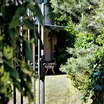 Viu Secret Garden Apartment